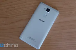 Exclusive: Real photos of all metal, deca-core Hasee (HL9916004) flagship