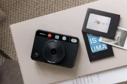 Say 'Cheese' and Get Snapping: Meet the Leica Sofort 2 Instant Camera