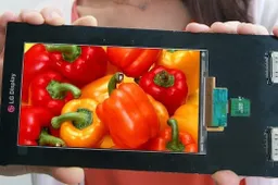 LG Display shows of 2560 x 1440 HD display for mobile phones!