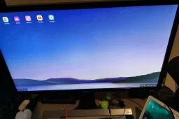 LG Android 10 update includes a Desktop mode