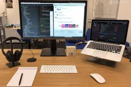 Top 5 Accessories Every MacBook Owner Should Have