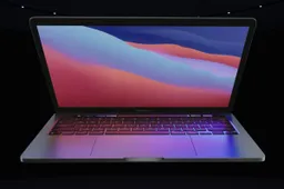 Apple MacBook Pro with the new M1 chip is official