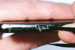 Don't let your phone die: You should always clean the charging port