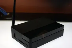 Mele's PCG03 Plus mini PC features the Cherry Trail x5-Z8300 processor