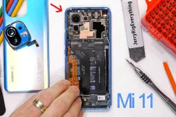 Xiaomi Mi 11 Teardown: see everything hidden inside!