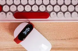 Xiaomi Mi Band 5 may come with NFC support outside China