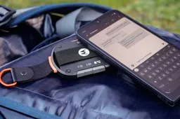 Satellite Link or No Think: Motorola Defy Delivers Unbeatable Connection!