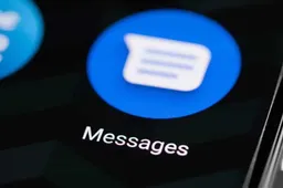 Google Messages will soon answer text messages for you