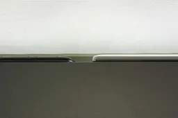 Photo: Meizu MX3 thinner than we expected!