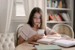 Over 170 million Android manufacturers smartphone orders are cut off