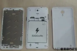 Neo N003 tear-down photos show off 3000mAh battery