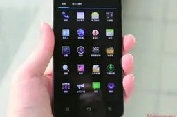 Spy photos: Newman K1 hands on photos