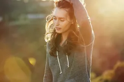 Red Handed: Huawei caught promoting a DSLR pic as one from the P9!