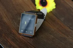 First pictures of No.1 D6 Android 5.1 smartwatch available