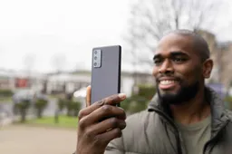 Huawei and Vivo surpass Apple in China's smartphone market in 2024