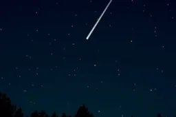 How To Watch The Meteor Shower (Shooting Stars) At Its Peak