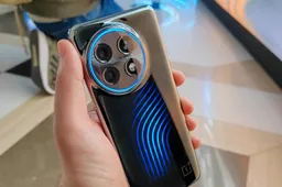 A strange OnePlus 11 Concept has been revealed at MWC 2023