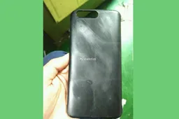 OnePlus 5 Case Hints At Dual Rear Cameras
