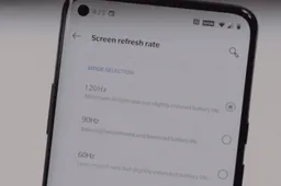 OnePlus 8 Pro hands-on image shows optional  120Hz / 90Hz / 60Hz refresh rate