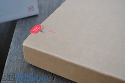 Pre-orders for the OnePlus One start late October