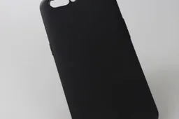 Dual camera Oppo R11 model leaks, looks impressive