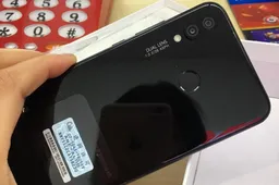 Download the Huawei P20 leaked wallpapers