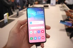 Samsung Galaxy S10E Hands-On from MWC 2019