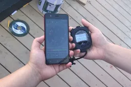 Watch: Elephone P8 mini Shows Quick GPS Satellites Fix