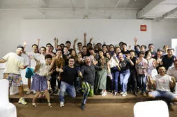 Philippe Starck visits Xiaomi's HQ, get ready for the new Mi MIX 2!