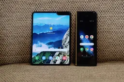 Upcoming foldable phones in 2019
