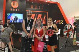 MOTI shows portable OS device at Vape Expo Oceania