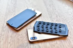 MUJA Gamepad-the next gen mobile stick-on gamepad is open to purchase