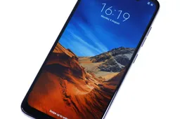 Xiaomi Pocophone F1 Listed on Romanian Online Store