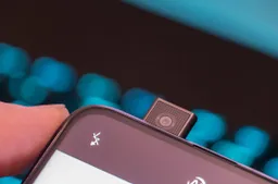 Xiaomi patent a smartphone with a pop-up selfie camera