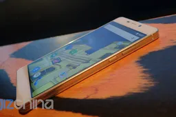 Dual-screen Siswoo R9 Darkmoon goes on sale in China for 2799 Yuan