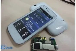 Samsung Galaxy S3 Mini Clone with quad-core Exynos 4412 CPU is just $160