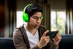 Looking for the Best Wireless Gaming Headset? Xbox Wireless Headset and Razer Opus X Are Now Cheaper Than Ever!