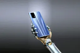 Realme GT appears in official images ahead of the launch