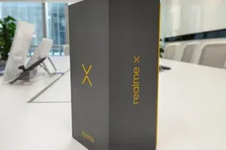 Realme X latest live image shows a notch-less display