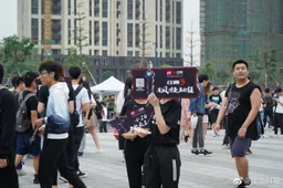 Nubia Red Magic 3 spotted in the wild with a modest design update