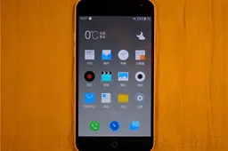 Hands on photos of the Meizu m1