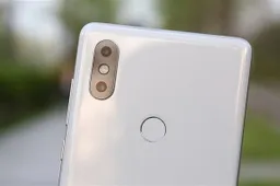 Xiaomi Mi MIX 2S Quietly Got Android 9.0 OTA Update