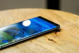 Nokia 8 Sirocco  launched in China, available from April 3