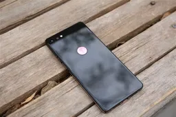 Snapdragon 845-Powered Smartisan R1 Set to Sport a Top Notch