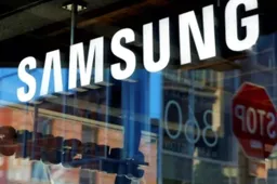 Samsung patents hideous dual notch design