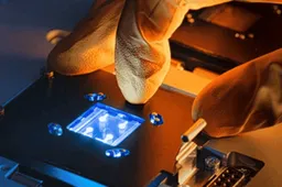 Samsung to sack Cynora GmbH workers after buying the company