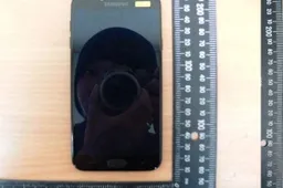 Galaxy J4 (2018) with removable back, single camera pops up at NCC