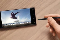 Samsung Galaxy S22 Ultra appearance - simply a Note series