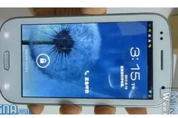 Yet another Galaxy S3 clone this time with 1.2Ghz Dual-core CPU