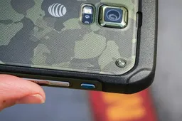 Samsung Galaxy Active Rugged Smartphone Render Images Surfaces Online